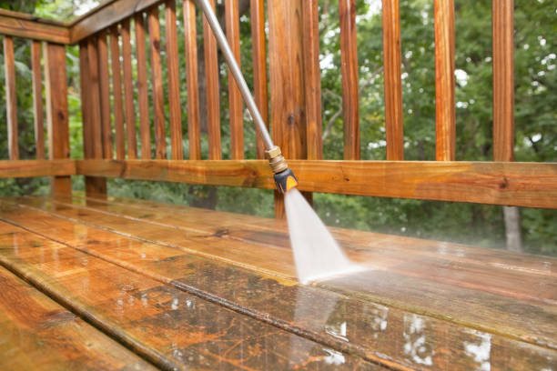 Pressure Washing Contractors in Bowling Green, FL