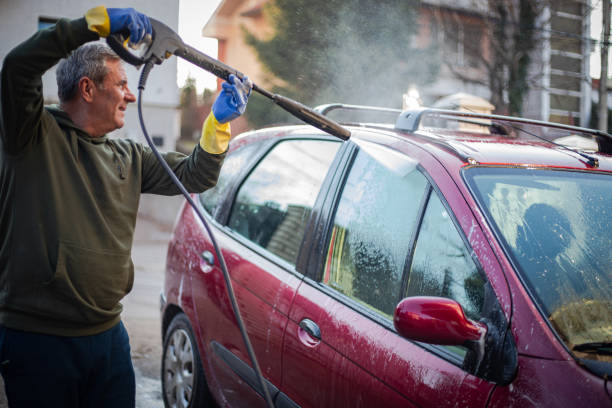 Best Commercial Pressure Washing  in Bowling Green, FL